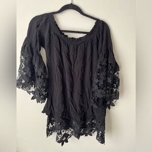 Off shoulder dress with lace